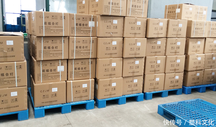 倉(cāng)儲(chǔ)托盤(pán)堆碼使用時(shí)需要注意的十個(gè)方面